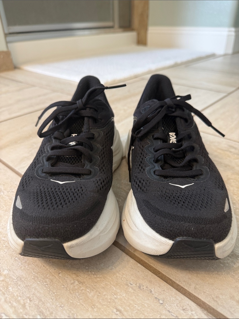 Hoka Bondi 9 Women’s Running Shoes - Picture 2 of 16